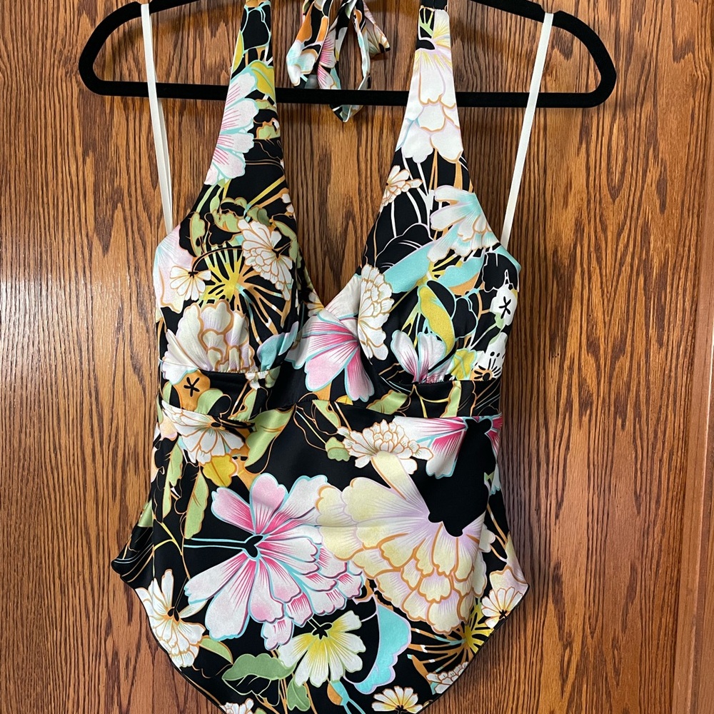 Floral silky Halter